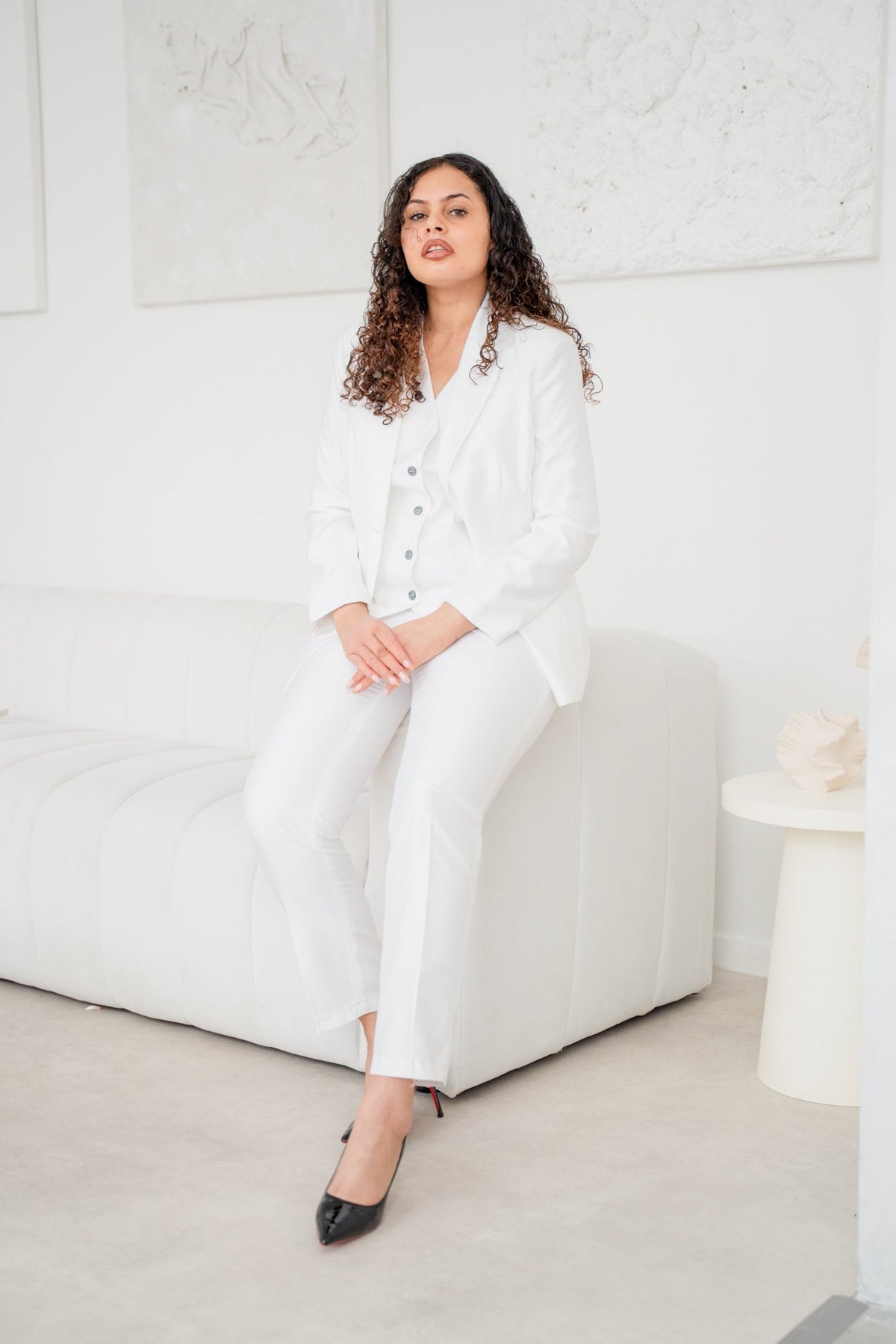 The snow white spark 3-piece pantsuit (UK size 12)